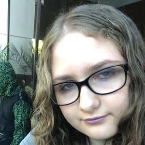 Meet your Posher, Lucy